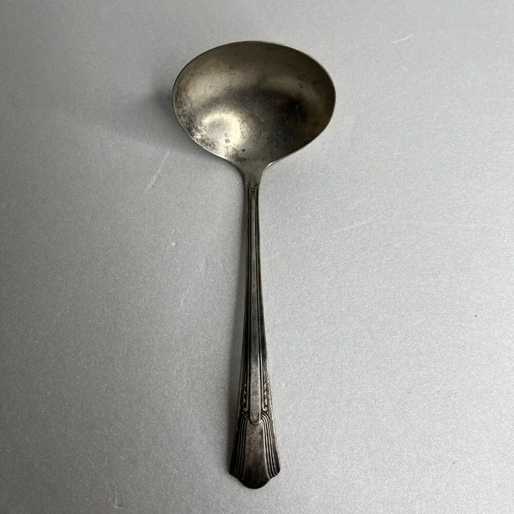 Vintage‎ International Silver Co Gravy Ladle, Silver Plate, ‘Lady Betty’ 1940
